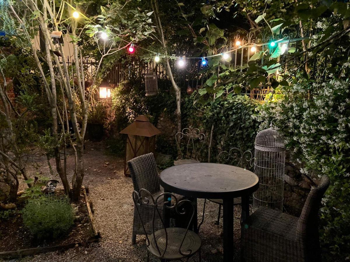 16 Bis-Gite-Hotel-Studio Marssac-sur-Tarn Eksteriør billede